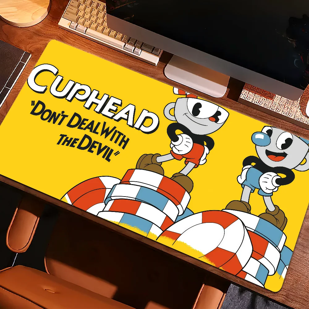 لوحة ماوس مضادة للفرش Nin Home Game C-Cuphead مخصص مريح مكتب تبادل لاطلاق النار المطاط كبير حصيرة مكتبية لوحة المفاتيح الكمبيوتر عدم الانزلاق