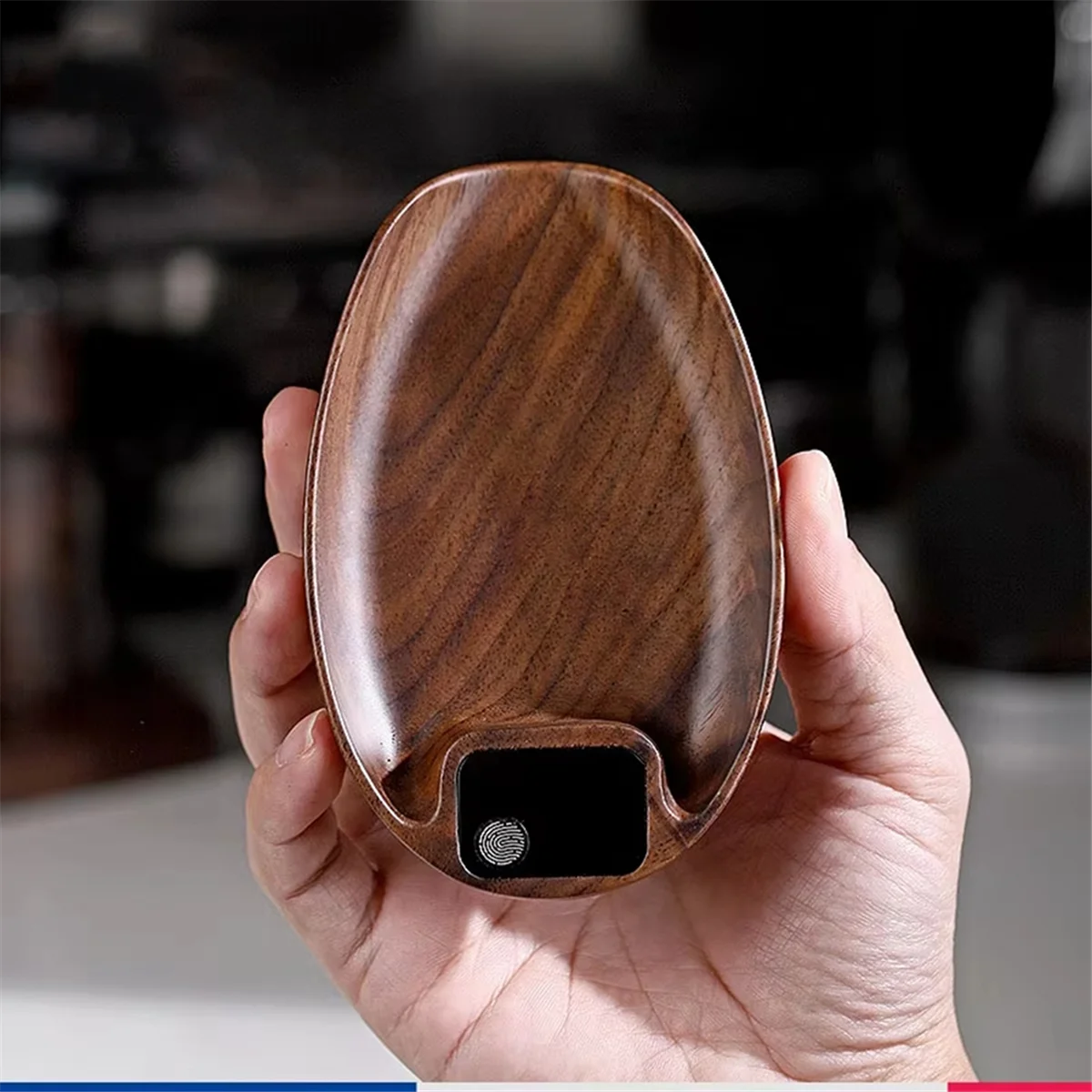 

A04I Intelligent Electronic Scale Kitchen Scale Professional Coffee Scale Bean Plate 0.1g Accurate Weight Rechargeable