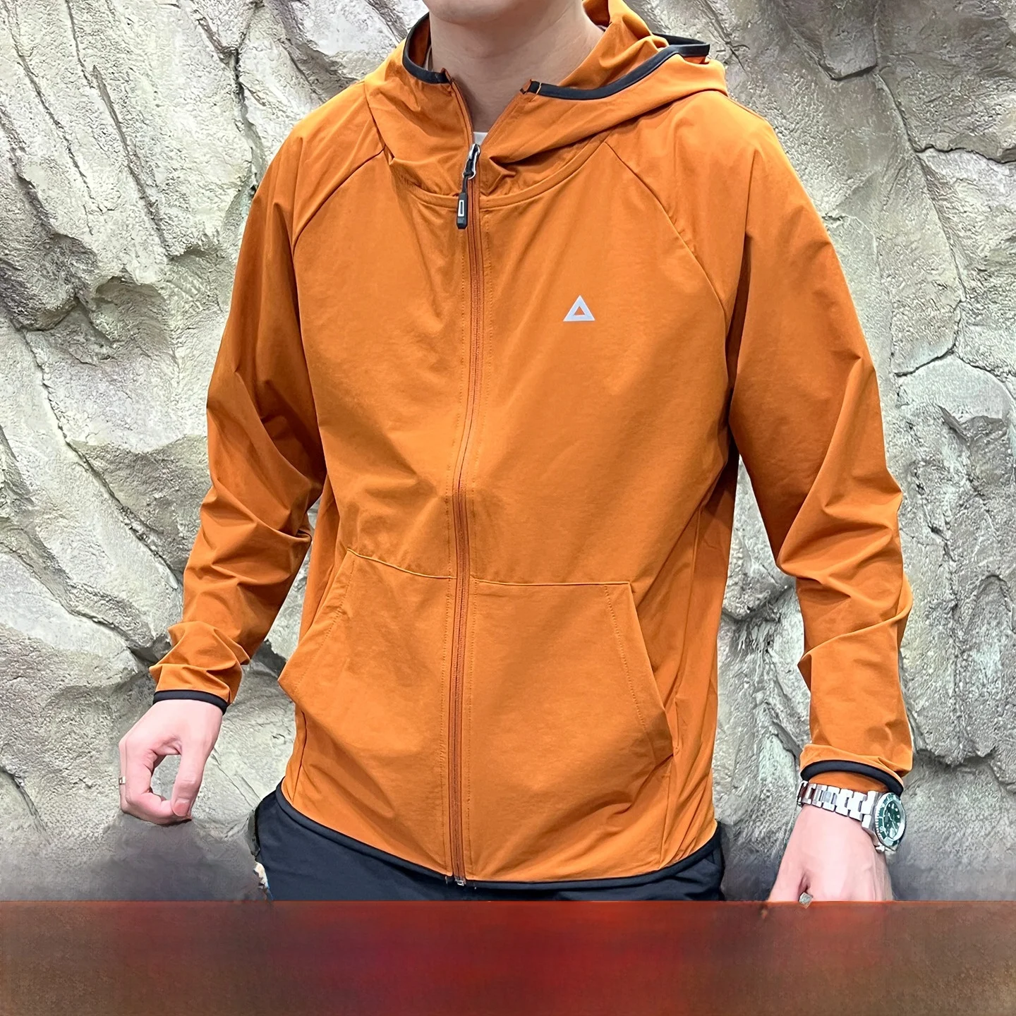 

Водонепроницаемая дышащая темно-сухая весенне-летняя мужская уличная защита от солнца с капюшоном, тонкая кожаная верхняя одежда, гонконгский заказ