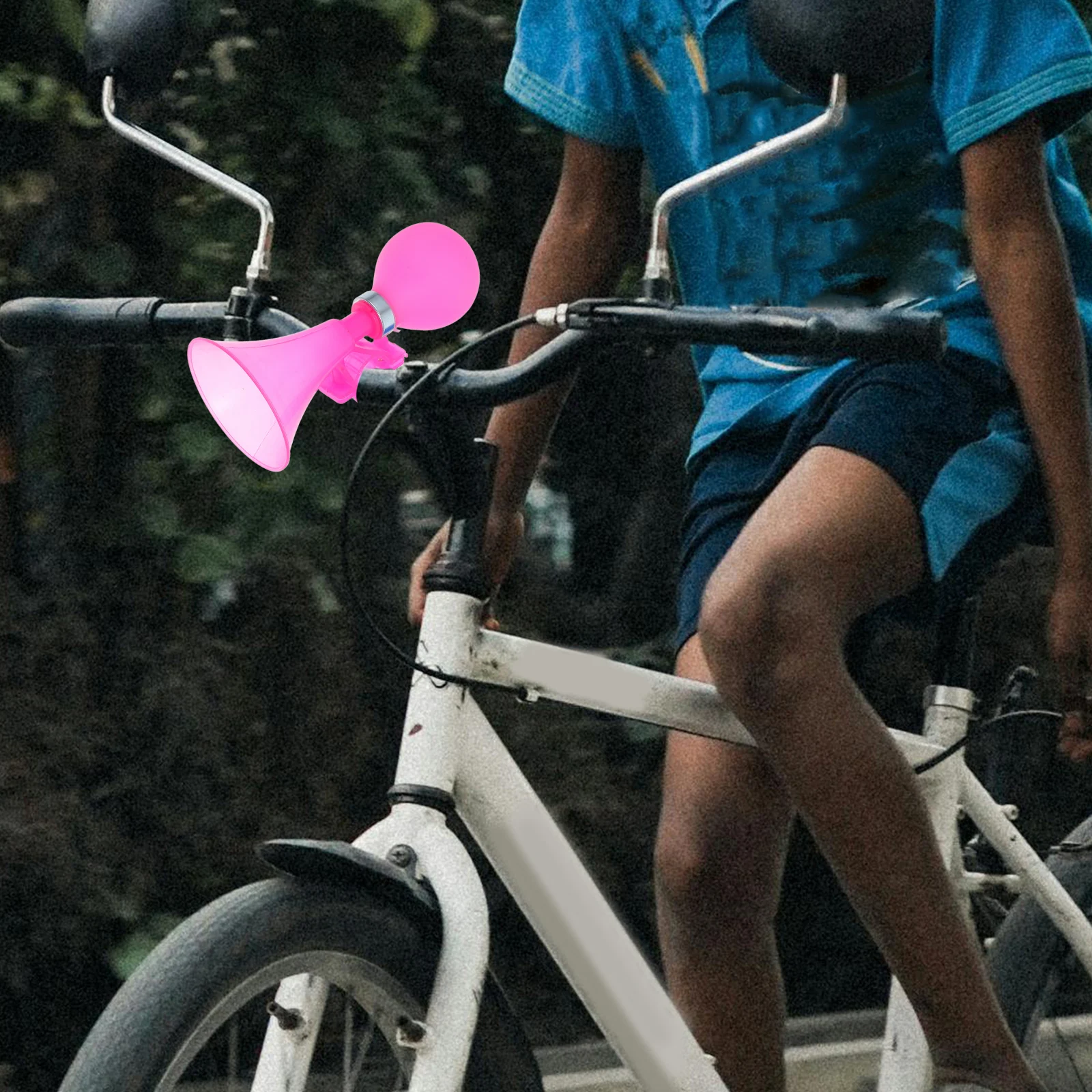 

3Pcs Mountain Bike Air Horn Loud Handlebar Horn Alarm Easy to Assemble Remove for Bike Scooter Safety Reminder