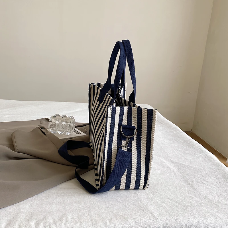 Fashion Large Capacity Tote Bags for Women Striped Canvas Hand Totes Designer Luxury Satchels Handbags Female High Quality 2024
