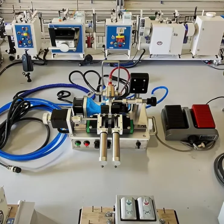 

Applicable toProfessional Model 13 Pneumatic Belt Splicer Automatic PU/PVC Conveyor Belt Jointing System Competitive Price 220V