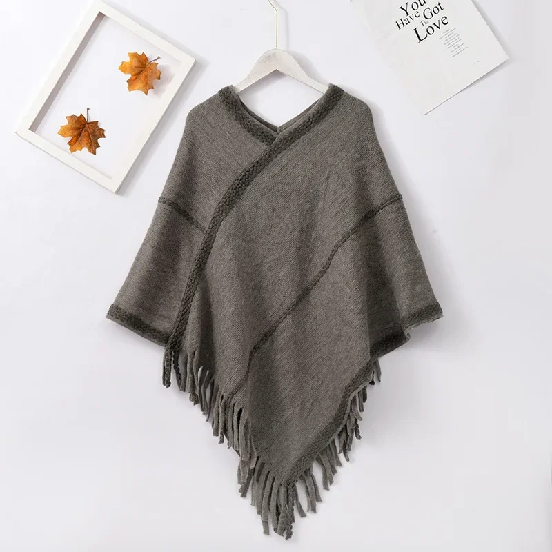 

2024 Autumn Winter National Style Knitted Imitation Rabbit Hair Scarf Female Pullover Tassel Cloak Shawl Poncho Capes Gray