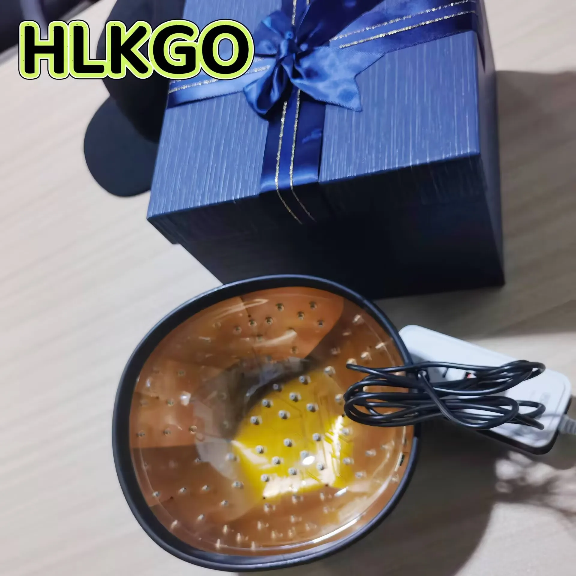 

Dual-Action 650nm Red Light Therapy Hair Cap - Features Laser Hair Regrowth Technology & Soothing Scalp Massager Function