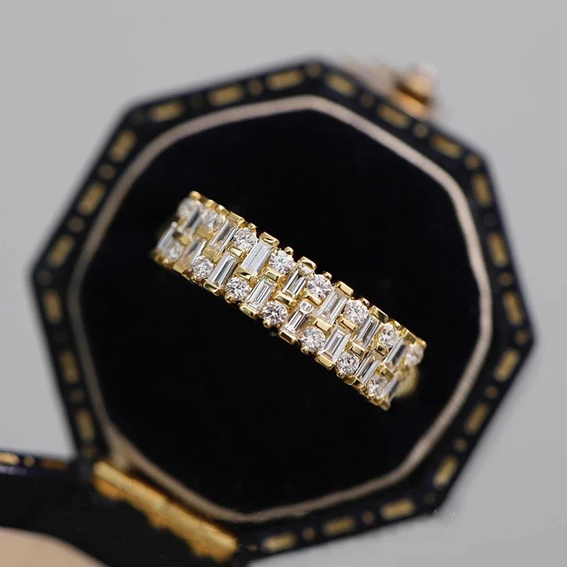 Huitan Newly Trendy Rings for Women with Shiny Cubic Zirconia Luxury Gold Color Female Finger Accessories Modern Charms Jewelry