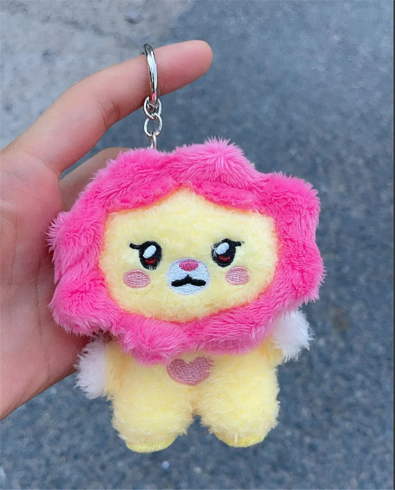 New Kpop Korean Soyeon Minnie Miyeon Yuqi Plush 12CM Keychain Pendant Cartoon Car Bag Accessories Keyring Lovely Figures 15CM