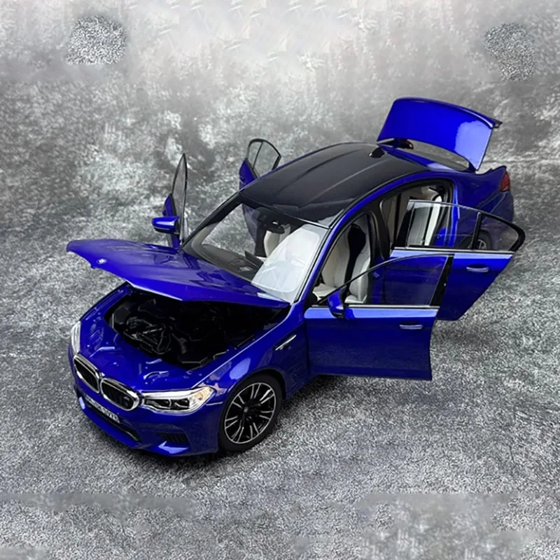 Original Diecast Alloy 1/18 Scale 2018 M5 F90 Sedan Car Model