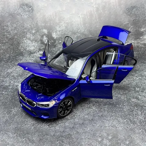 Original Diecast Legering 1/18 Skala 2018 M5 F90 Sedan Bilmodell Vuxen Klassisk Kollektion Statisk Display Pojke Leksak 8 best sales M5 pressgjuten - №6