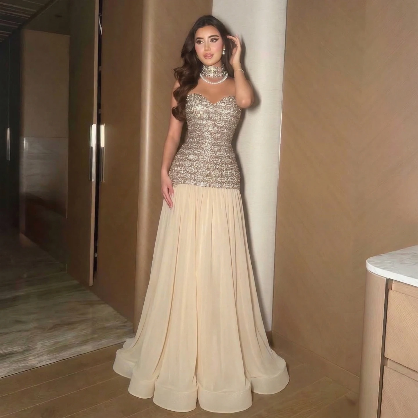 

EGS Luxury Diamond Evening Dresses Shiny Crystals Beaded Strapless Sleeveless Bow Prom Dress Saudi Customized فساتين سهرة