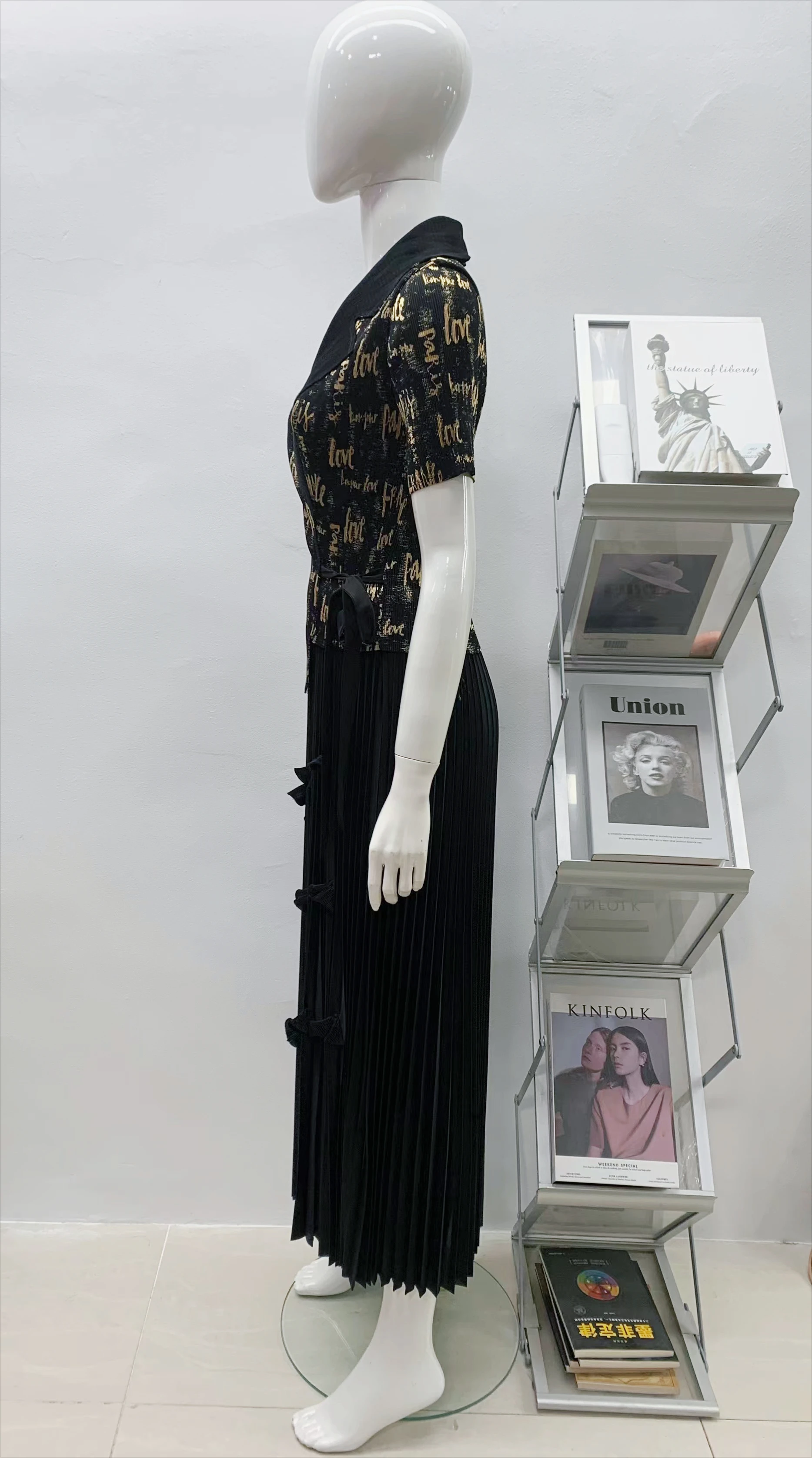 فساتين فاخرة مقاس كبير للنساء فساتين أنيقة وجميلة فستان مياكي مطوي للحفلات المسائية والحفلات الراقصة أزياء نسائية رسمية