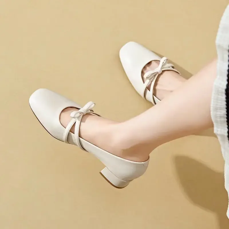 2024 New Fashionable and Versatile Square Toe Women's Shoes Thick Heel Buckle Decoration Solid Color Women's Shoes Comfortable