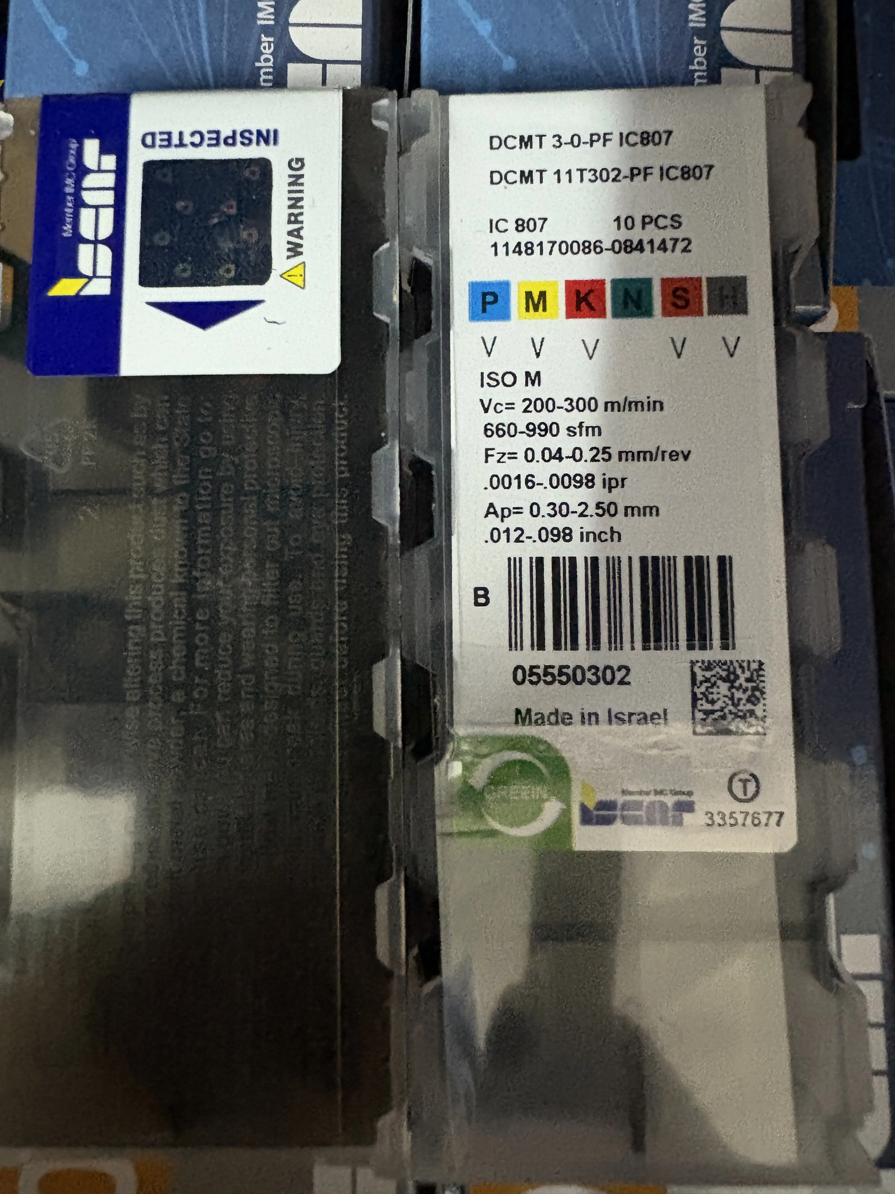 

Hard alloy cutting blades DCMT11T302-PF IC807