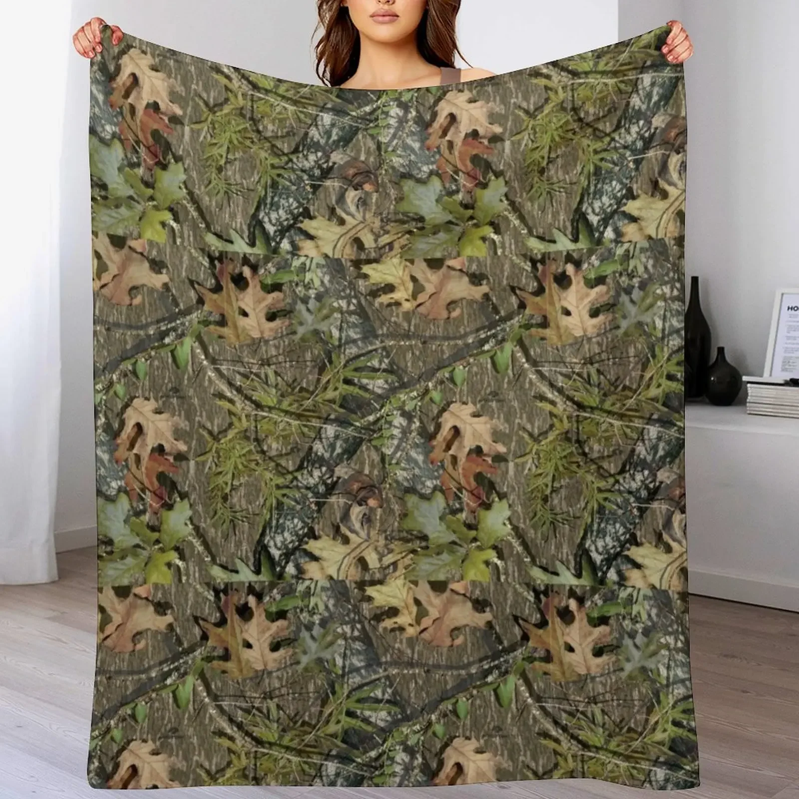 

Mossy Oak Throw Blanket Soft Plush Blanket as Housewarming Gift