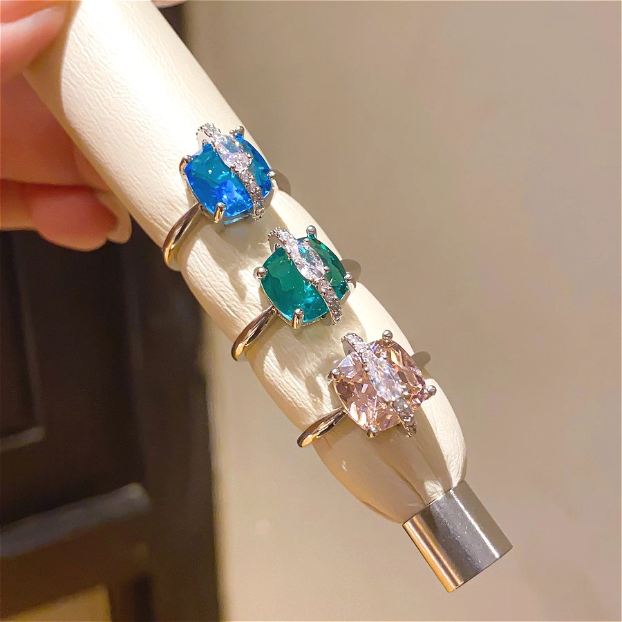 Grace Big Cushion Cut Colored Cubic Zirconia Statement Ring Women Upscale Chic Finger Ring for Banquet Party Dating Gift Jewelry