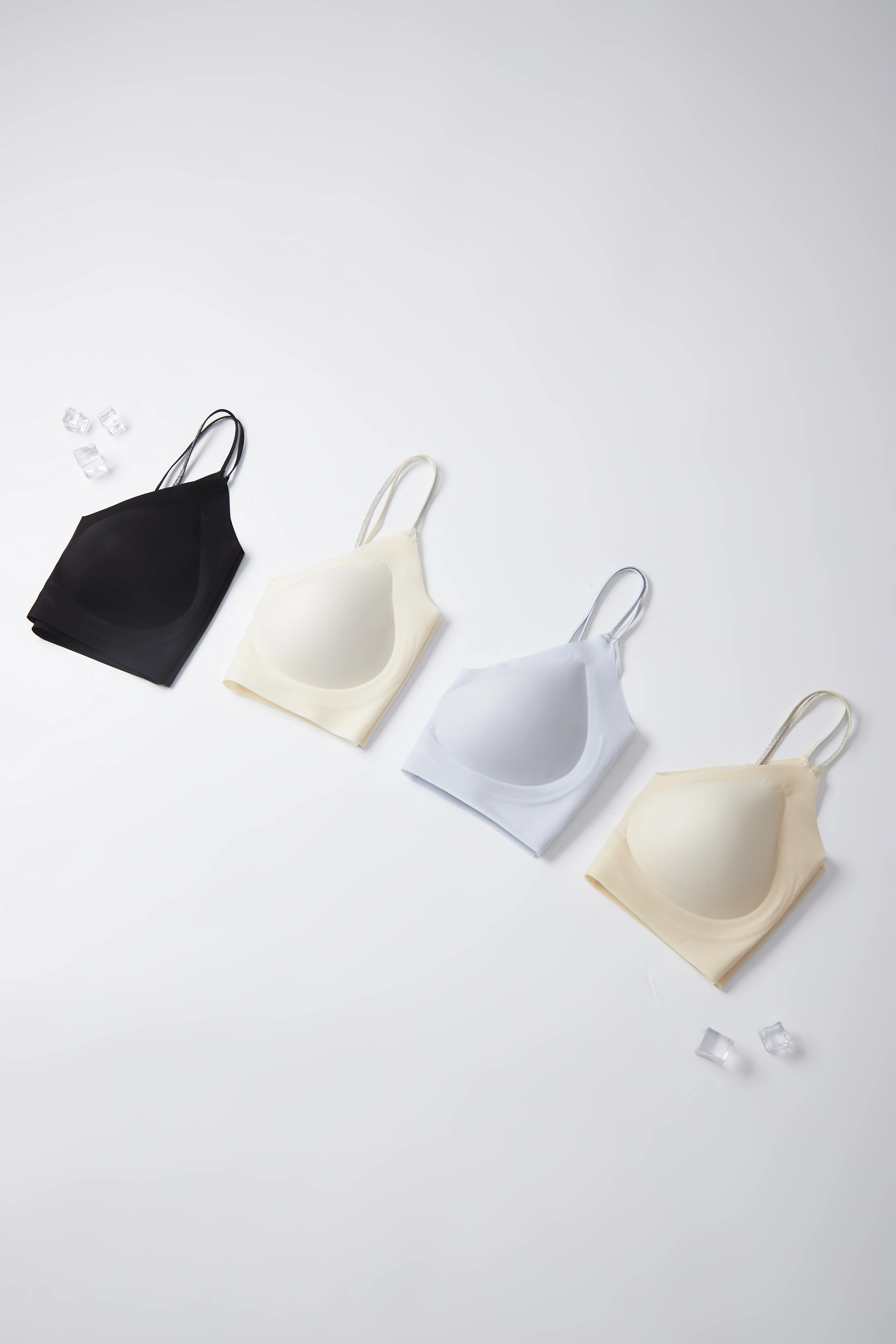 Neue Kamelienduft-atmungsaktive, ultradünne Unterwäsche, kühl und bequem, dünner Schultergurt, Eisseide, nahtloser BH, Kräuter