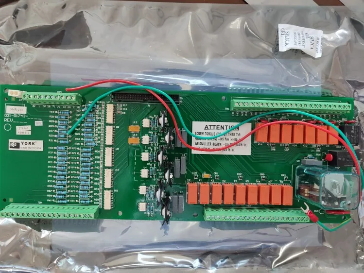 

Original brand new 031-01743-002 031W01743-002 Air conditioner input/output board I/O board