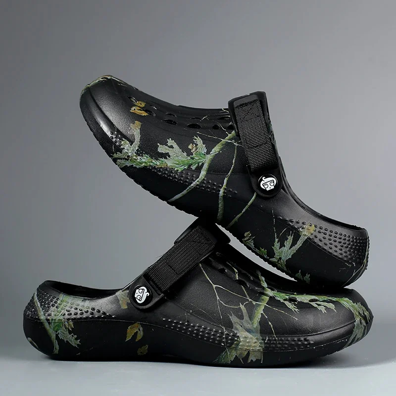 

Summer Men Slippers Hole Shoes Light EVA Men's Casual Shoes Clogs Lovers Home Garden Outdoor Male Beach Flat Sandals