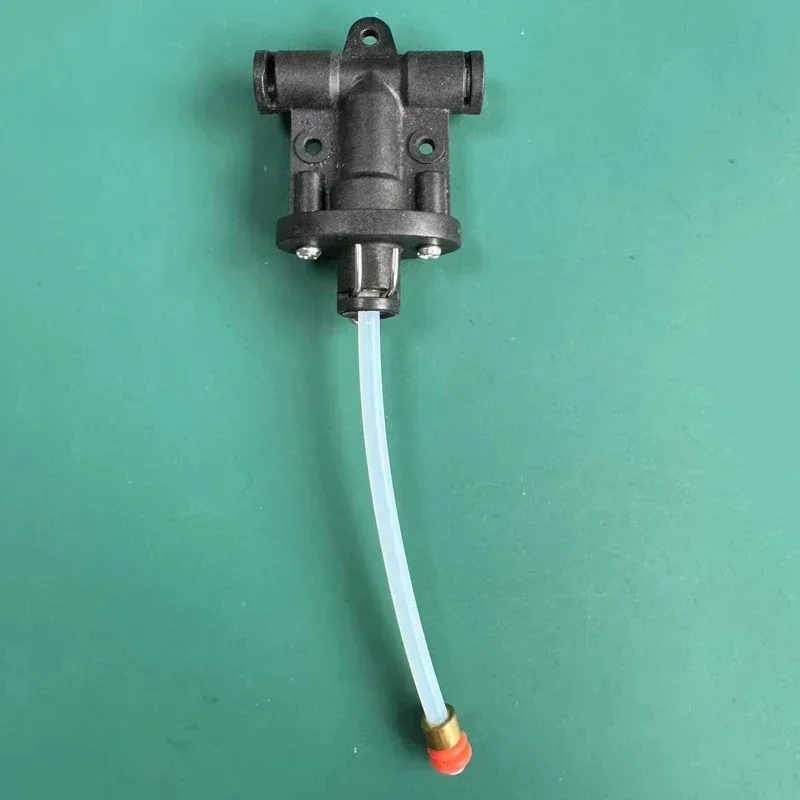 

Barsetto Yum! The first and second generation M-INI italian coffee machine internal connection tee fittings.