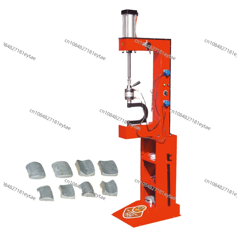 

Производитель предлагает пневматическую машину для ремонта шин с таймером, вакуумную автоматическую вулканизацию с постоянной температурой.