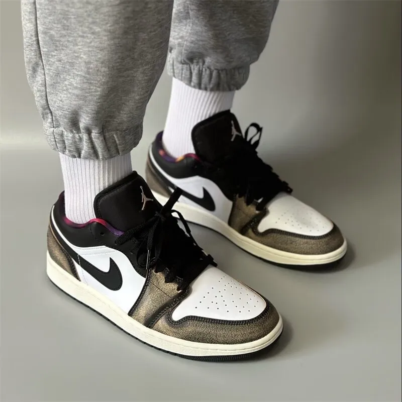 Jordan Air Jordan 1 Low “WearAway' Trendy Hundred Slip Resistant Low Top Retro Board Shoes أسود أبيض أصفر