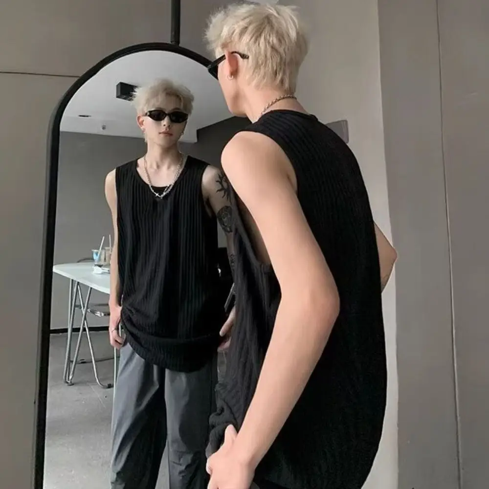 

Fashion Round Neck Texture Ice Silk Vest Loose Summer Men's Vest Top Bottoming Shirt Sleeveless T-shirt Streetwear