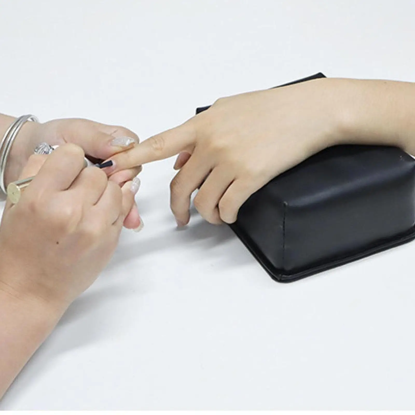 

Nail Arm Rest PU Leather Stylish Portable Practical Home Manicure Hand Rest
