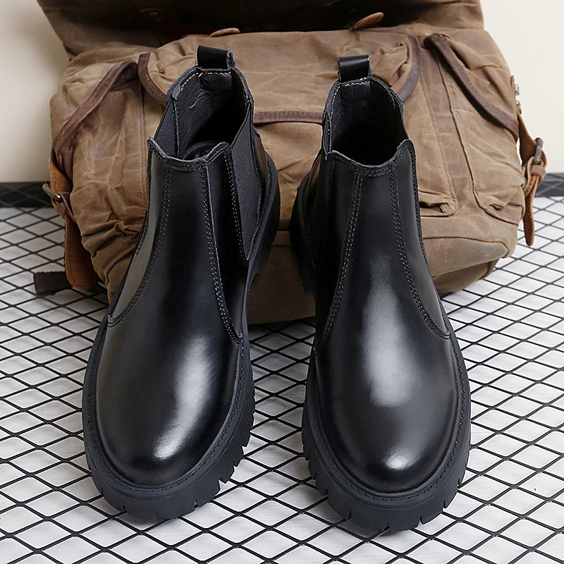

Soft Winter New Men Boots American Retro Chelsea Boots Casual Simple Breathable Durable Warm Motorcycle Boots