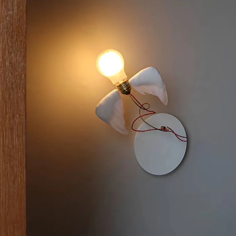 

2025 Novelty LED Wall Light Real White Feathers Indoor Decor Sconce Lamp For Hotel Parlor Dining Room Bedroom