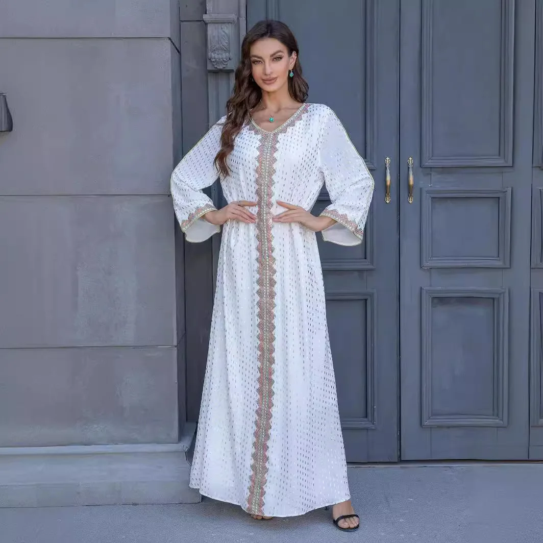

Simple Gold Embossed Lace Dubai Travel Dress Robe Women's Fashion Elegant Style Polyester Material Traditional Chinese Costume