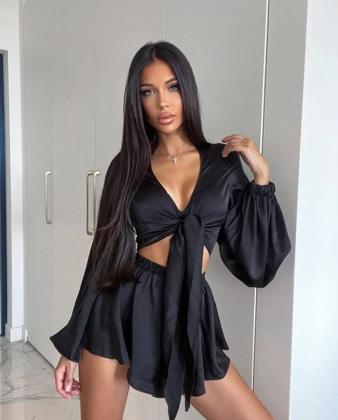 Women s Two Piece Outfits Low Cut Tie Front Pajamas Set Summer Long Sleeve Shorts Loungewear Set