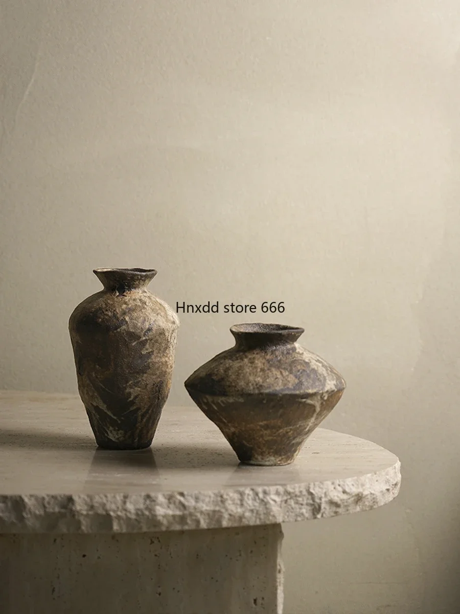 Retro and old coarse pottery ceramic vase countertop flower arrangement ornament