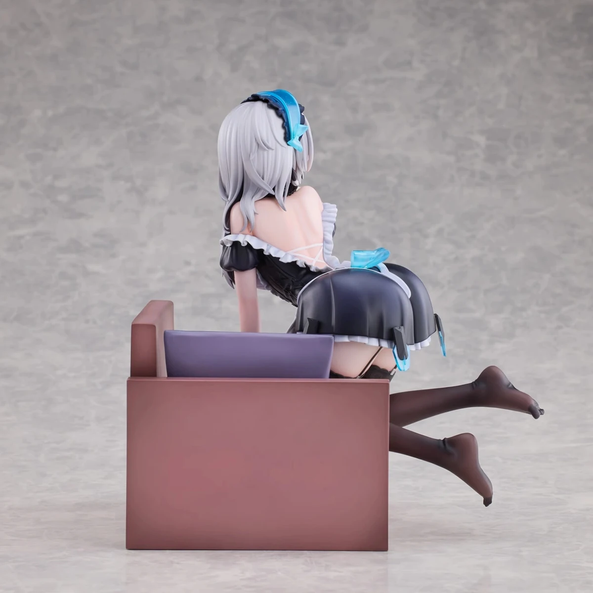 HiPlay Raise Dream Snowbreak: Containment Zone Qin Nuo Cherno Apprentice Maid PVC الإصدار العادي تمثال فني أنيمي