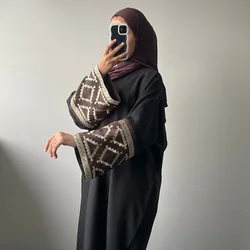 Nuovo arrivo Ramadan ricamato Kimono aperto Abaya Dubai lusso musulmano Abaya donne caftano vestito Islam abbigliamento Robe Femme Kebaya