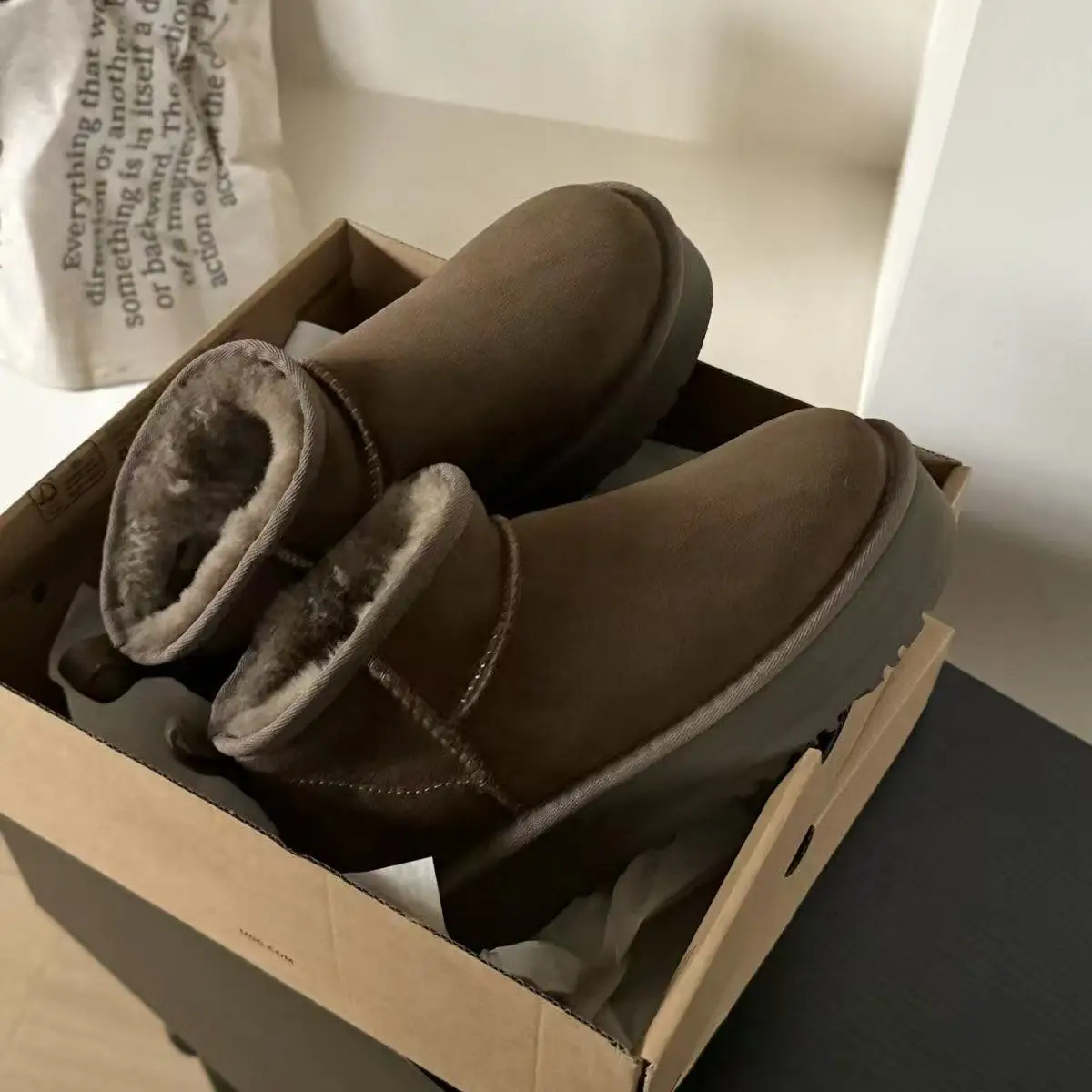 

2026 Classic Ultra Mini Platform Boots Leather Suede Wool Comfort Winter Womens Fur Slippers K98 ‮34-53 Ezis