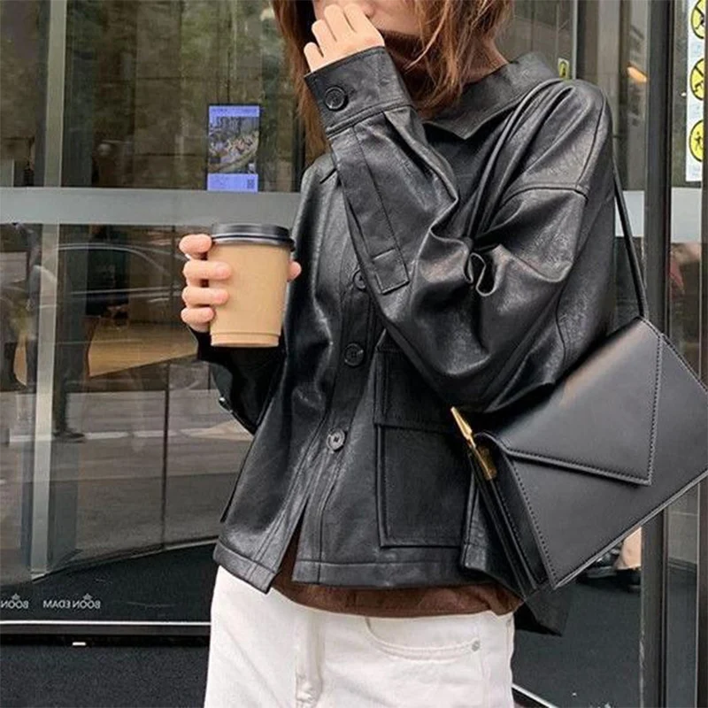가짜 가죽 자켓 여성 가을 ​​패션 빈티지 싱글 브레스트 코트 포켓 모토 바이커 스타일 여성용 크롭 가죽 자켓