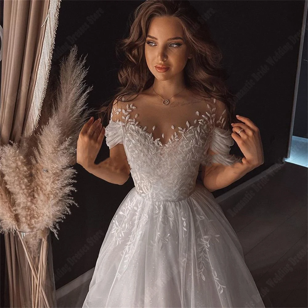 Populaire Off-Shoulder Trouwjurken Strapless Rugloze A-Line Galajurken Glanzende Tule Dweillengte Prinses Vestidos De Novia