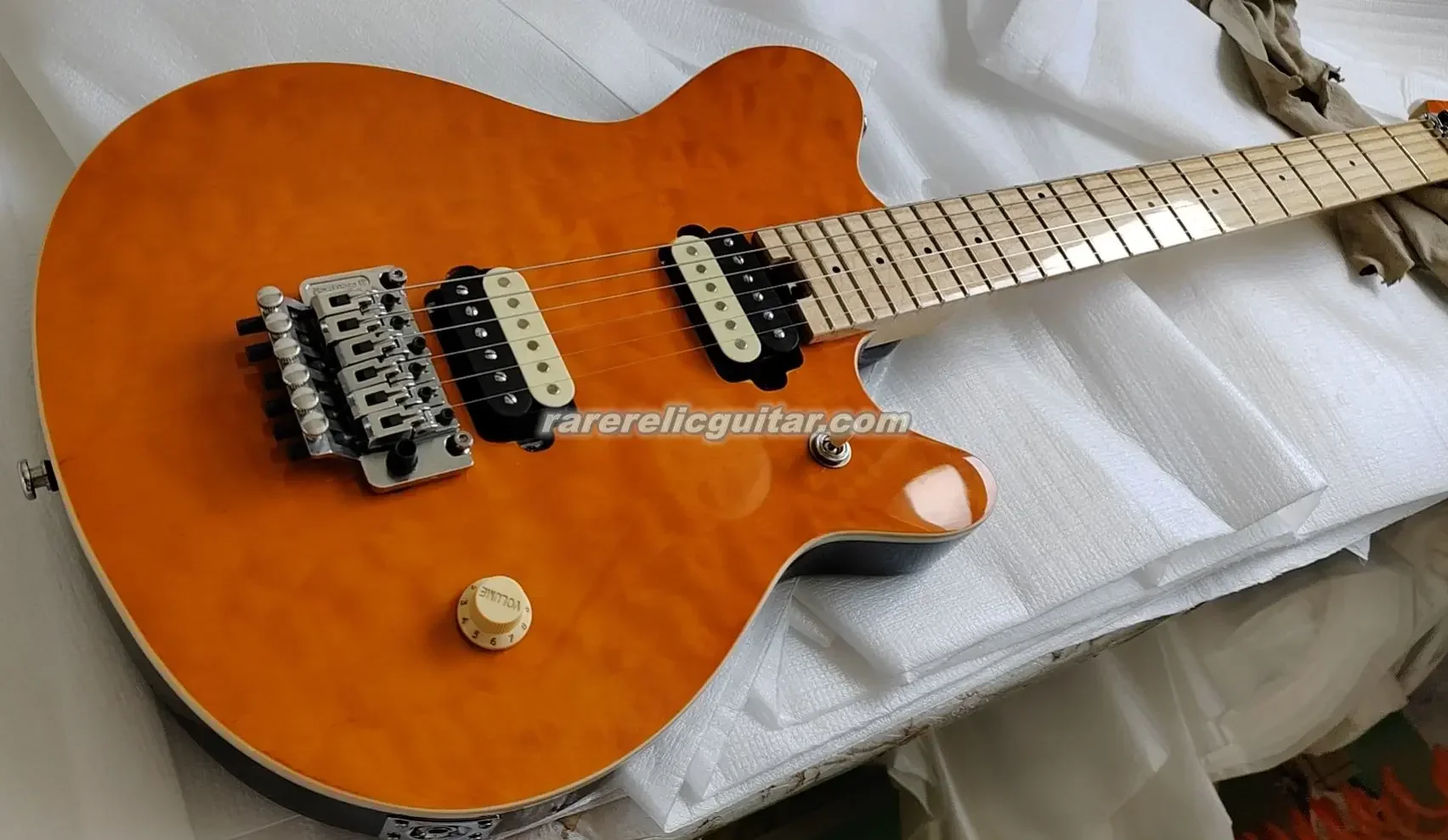 Clearance Van Halen Orange Quilted Maple Top Electric Guitar Maple Neck & Fingerboard Little Dot Inlay Floyd Rose Tremolo Bridge