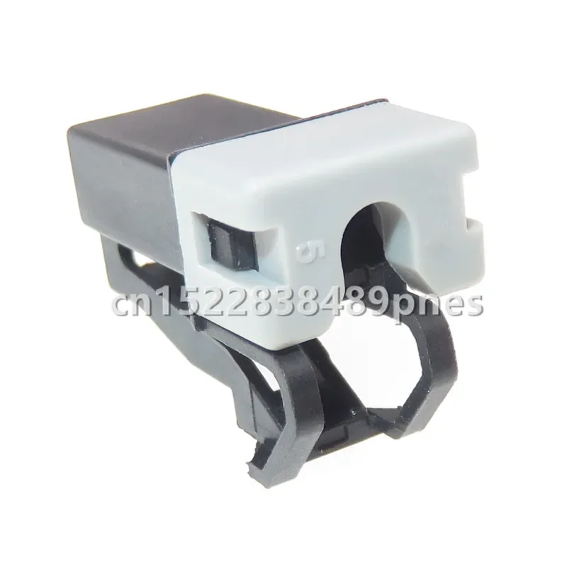 1 Pole 6.3 Series 7123-6013-30 Auto Large Current Plastic Housing Socket Wiring Terminal Connector