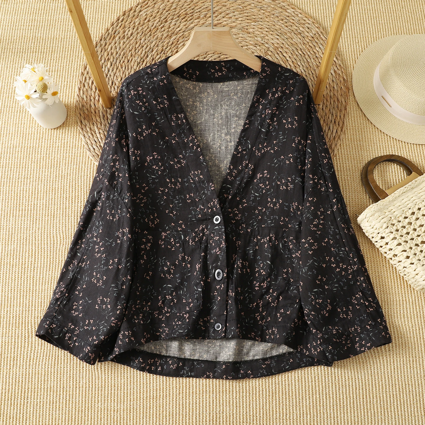 Artistic Retro Print Cotton Jacket with Large Pockets Double Layered Slimming Loose Fit Versatile Women's Autumn Top