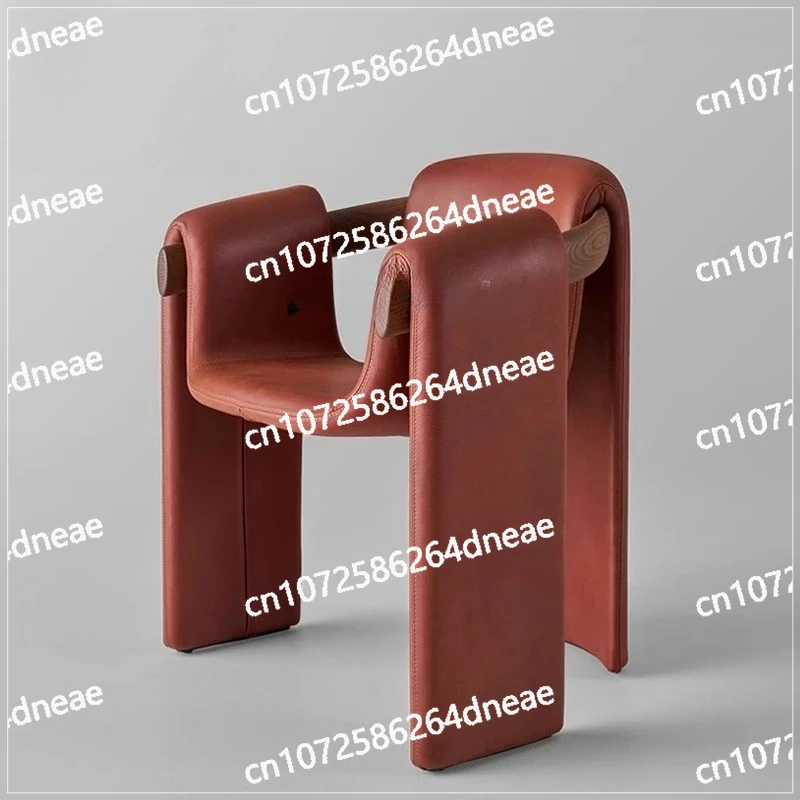

Современный легкий роскошный изогнутый кожаный стул для гостиной, дома, отдыха, стул со спинкой из цельного дерева, обеденный стул
