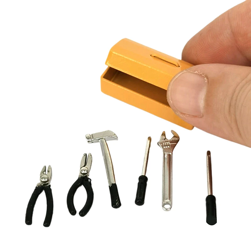 Caja de herramientas en miniatura para casa de muñecas, 1 Juego, 【 Caja de Herramientas + 6 herramientas 】juegos de herramientas hechas a mano, modelo de muebles, accesorios de decoración de casa de muñecas, juguetes de regalo