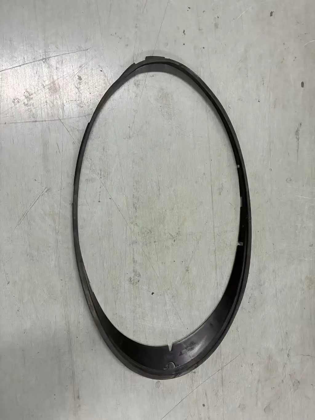Suitable for Porsche 911 992 headlight sealing waterproof rubber strip rubber ring left OE: 992941119D right OE: 992941120D