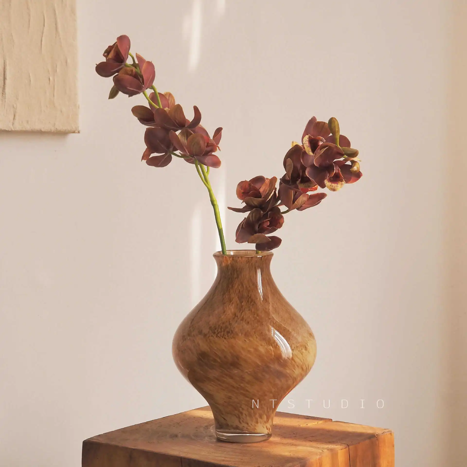 Medieval brown glazed flower ware, American style designer good-looking glazed vase flower