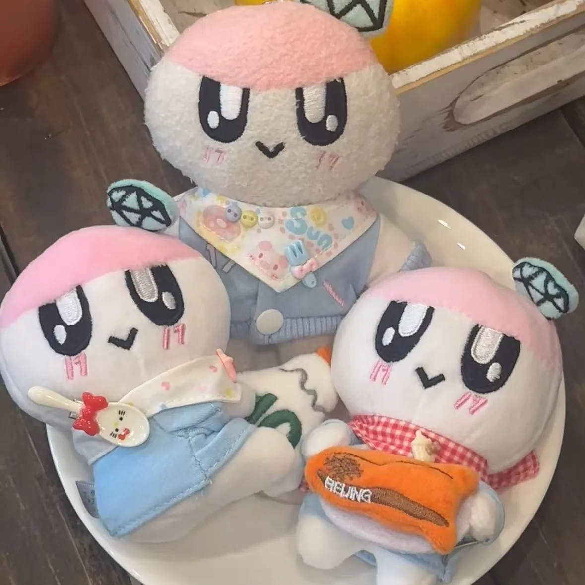 Grupo 17 dos desenhos animados kpop criativo chaveiro de pelúcia com saco moda chaveiro para fãs presentes carro chaveiro coleção