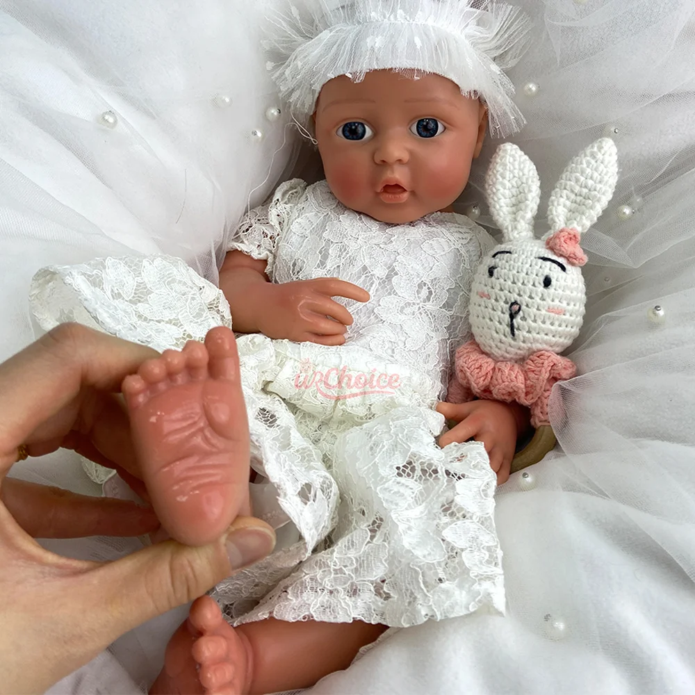 17" Full Body Silicone Reborn Baby Doll Blue Eyes Reborn Doll Washable Realistic Newborn For Collectors Display Photography Prop