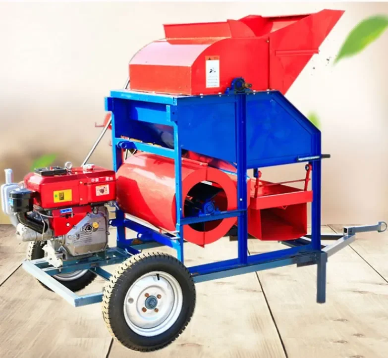 Small dry and wet peanut picking machine bagging groundnut pickers/Self-propelled peanut combine harvester