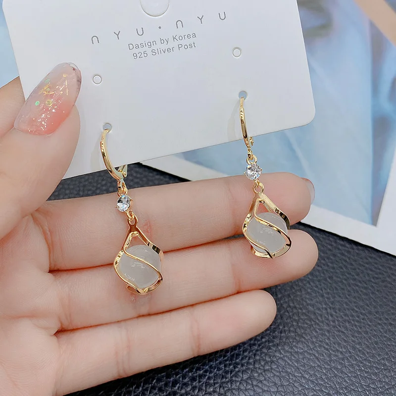 Korean Style Green Crystal Water Drop Earrings for Women Leaf Round Bead Geometric Ear Wedding Jewelry Boucles d\'oreilles