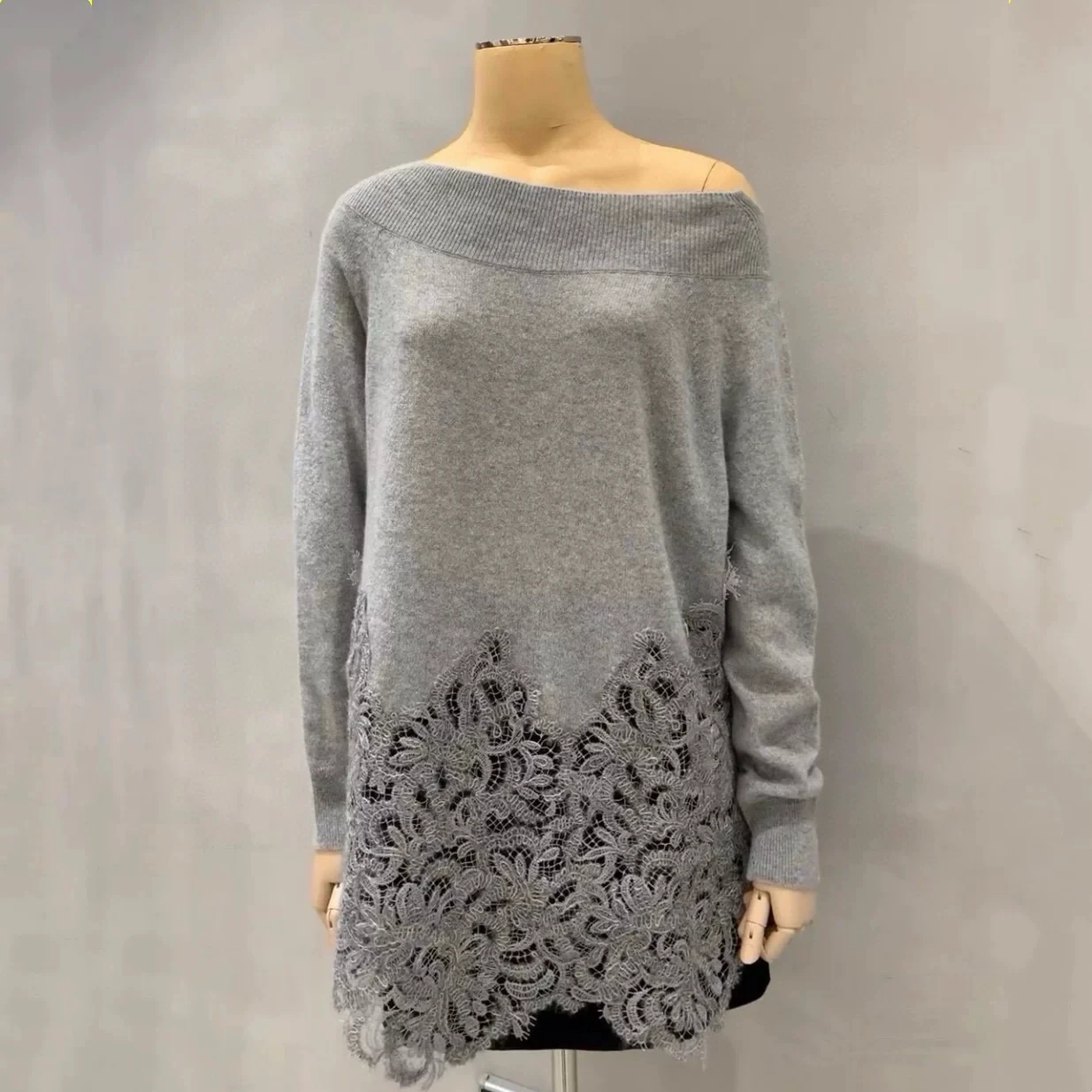 Premium White Gray Pink Black 100% Cashmere Sweater Women Off Shoulder Hollow Out Embroidery Lace Splice Loose Elegant Knit Top