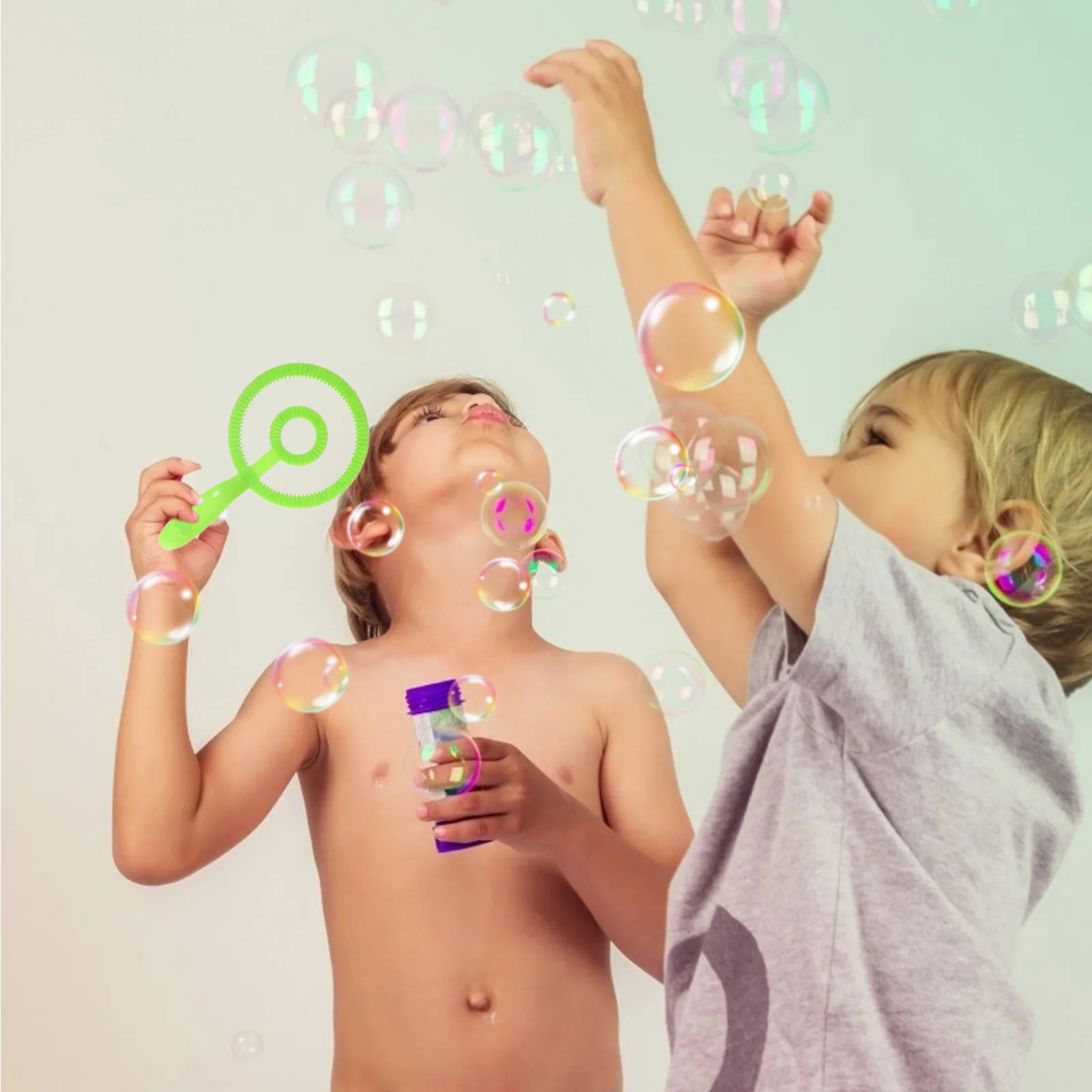 

Набор из 20 больших палочек для мыльных пузырей разных размеров и форм, идеально подходит для пляжа, бассейна, карнавалов, вечеринок, уличных игр