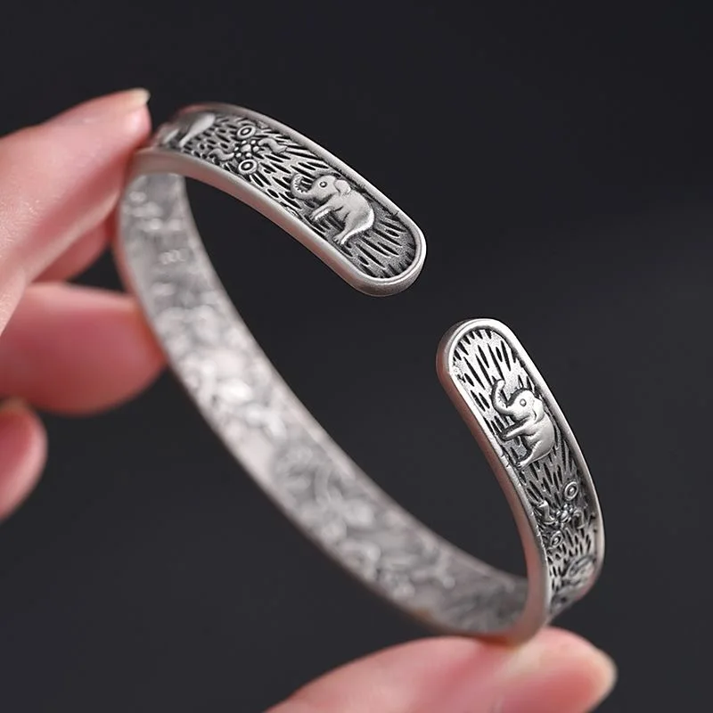 Exquisite Open-End Silver Bracelet Jewelry Auspicious Elephant Picture Men Women Lovers Twist Armband Cuff Trend Retro Gift